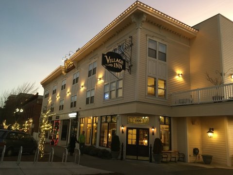 Make The Fairhaven Village Inn Your Next Weekend Destination In Washington