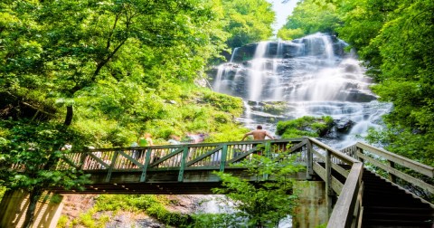 See The Tallest Waterfall In Georgia At Amicalola Falls State Park