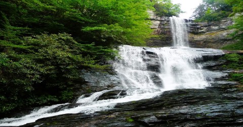 See The Tallest Waterfall In South Carolina At Caesars Head State Park