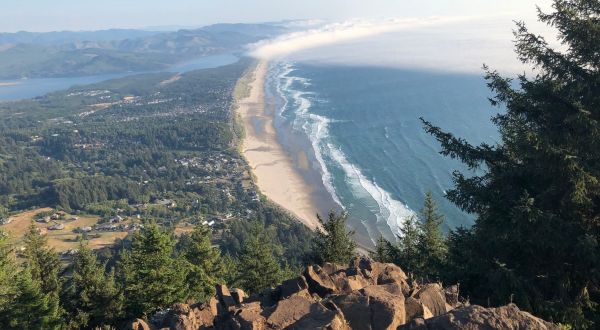 You’ll Enjoy Ocean Views For Miles From Oregon’s Scenic Neahkahnie Mountain Overlook