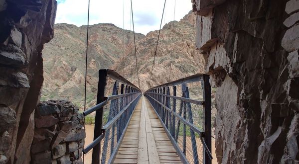 Walk Across A 440-Foot Suspension Bridge On South Kaibab Trail In Arizona