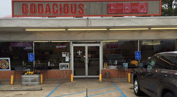 You’ve Got To Try The BBQ Stuffed Baked Potato At Bodacious BBQ In Louisiana