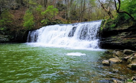 There's A Secret Waterfall In Alabama Known As Mardis Mill Falls, And It's Worth Seeking Out