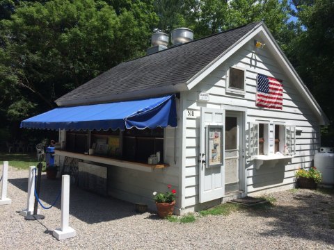 Satisfy Your Cravings With A Visit To Connecticut's Decades Old Roadside Burger Joint, Clamp's Hamburger Stand