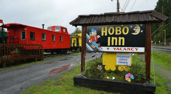 The Hobo Inn In Washington Is A Hotel Room On Wheels And You Have To Check It Out