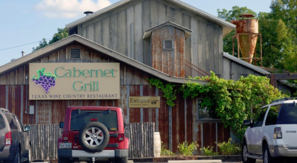 A Truly Charming Restaurant, Cabernet Grill Only Serves Texas-Made Wine