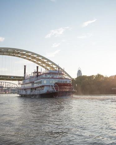 Take A Thanksgiving Day Cruise Aboard BB Riverboats In Kentucky For A Unique Holiday Outing