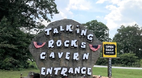 Talking Rocks Cavern In Missouri Is An Adventure You Can Take Year-Round