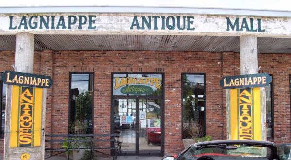 There’s 17,000-Square Feet Of Shopping That Awaits You At The Lagniappe Antique Mall In Louisiana