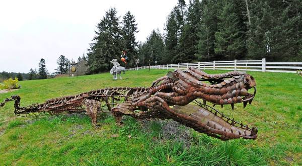 Washington Has A Park Dedicated To Sculptures That Will Bring Out Your Inner Artist