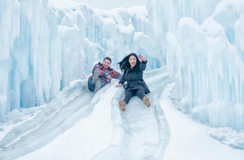 These Ice Castles Are A Must-See Winter Phenomenon Coming To Wisconsin That You Don't Want To Miss