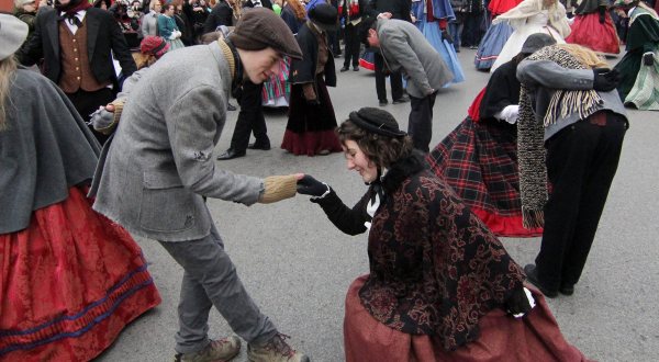 Your Whole Family Will Love The Annual Dickens Of A Christmas Festival, The Largest Event Of Its Kind Near Nashville
