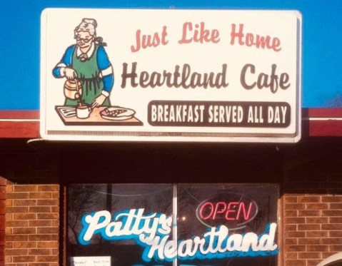 Feel Like Family When You Dig Into Homemade Meals At The Heartland Cafe In Kansas