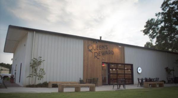 Sip Artisan Mead Made From Local Honey At Queen’s Reward Meadery In Mississippi  