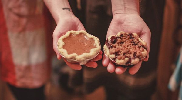 The Mini Pies From Home Slice Pies Near Cleveland Fit In The Palm Of Your Hand