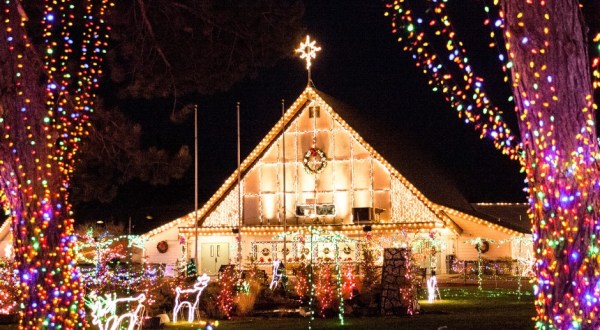Even The Grinch Would Marvel At The Lights of Christmas Display In Stanwood, Washington