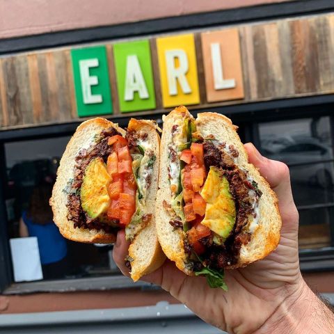Eat The Fabulous Sandwiches At E.A.R.L. In Hawaii And You'll Love Lunch More Than Ever
