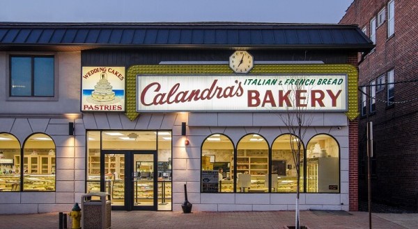 Calandra’s Bakery In New Jersey Opens At 6 A.M. Every Day To Sell Their Delicious Made From Scratch Pastries