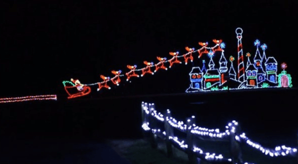 Drive Through 2.5 Million Holiday Lights At Watkins Regional Park In Maryland