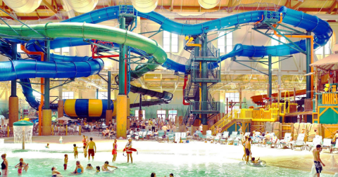 Illinois' Indoor Waterpark, Great Wolf Lodge May Become Your New Favorite Destination This Winter