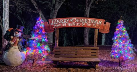 Drive Through Millions Of Lights At Shepherd Of The Hills In This Holiday Display In Missouri