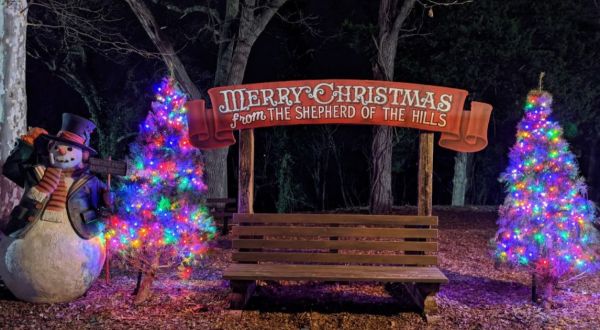 Drive Through Millions Of Lights At Shepherd Of The Hills In This Holiday Display In Missouri