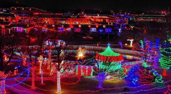Stroll Through An Enchanting Christmas Forest In Oklahoma With Over 2 Million Holiday Lights
