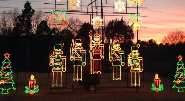 Drive Through Millions Of Lights At Galaxy Of Lights In Alabama This Holiday Season