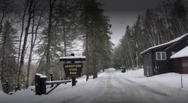 Aroostook State Park In Maine Completely Transforms Every Winter, Its Frozen Beauty Is Unforgettable