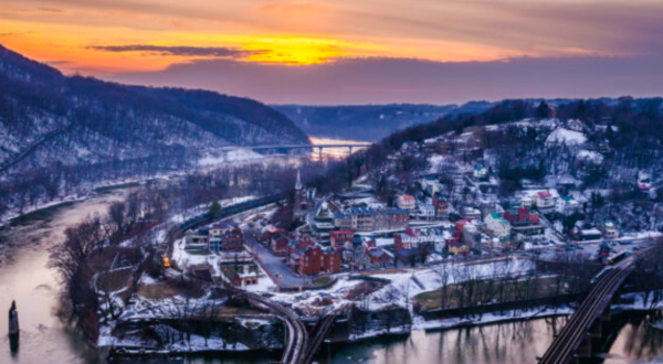 Harpers Ferry, The One Christmas Town In West Virginia That’s Simply A Must Visit This Season