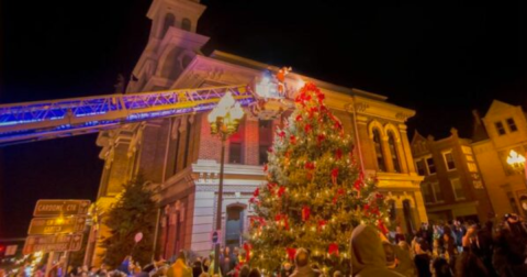 At Christmastime, Georgetown, Kentucky Has The Most Enchanting Main Street In The Country