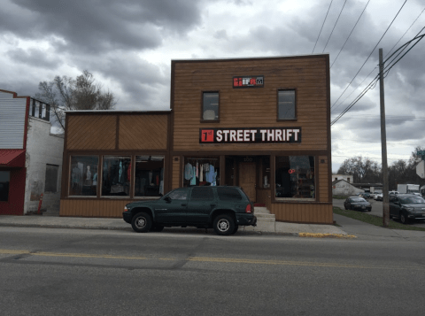 The Two-Story 1st Street Thrift Store In Idaho Is Full Of Hidden Treasures