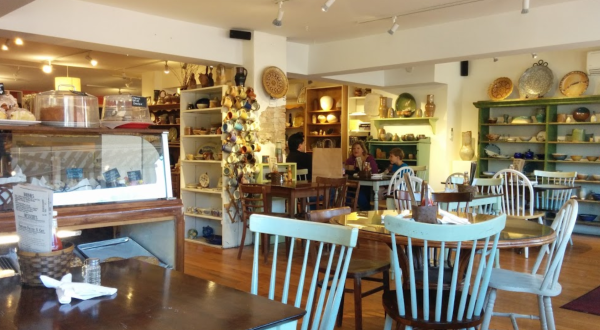 Make Your Own Pottery And Enjoy A Scrumptious Meal At Portland Pottery Cafe In Maine