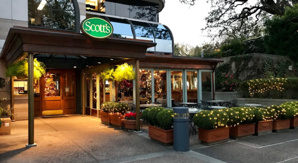 The Sunday Buffet At Scott’s Seafood In Northern California Is A Delicious Road Trip Destination