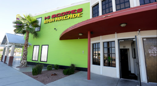 There’s An Arcade Bar In Nevada And It Will Take You Back In Time