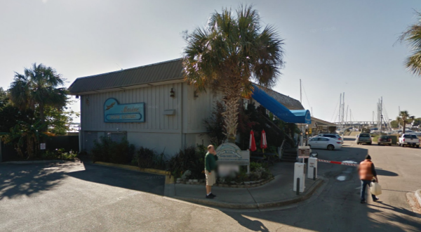 The Coziest Place For A Winter South Carolina Meal, Marina Variety Store, Is Comfort Food At Its Finest