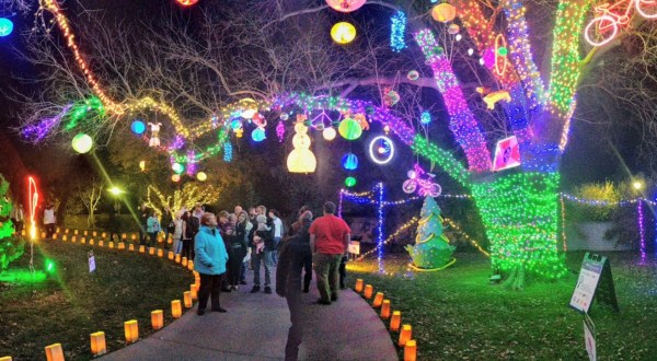 Even The Grinch Would Marvel At The Illuminations At Botanica Gardens In Kansas