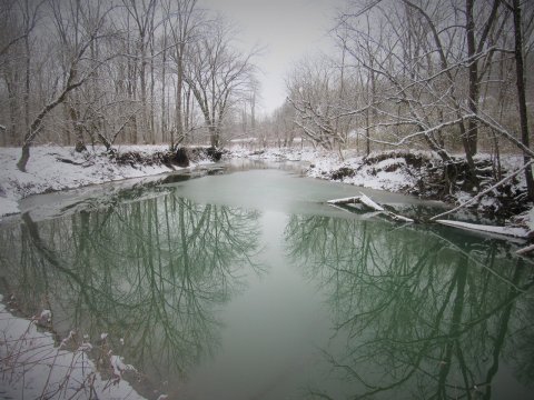 9 Enchanting Spots Surrounded By Frozen Beauty To Experience In Kentucky This Winter