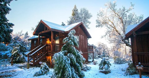 Evergreen Lodge In Northern California Transforms Into A Christmas Wonderland Each Year