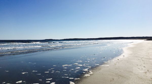 Morse Mountain to Seawall Beach Is An Easy Hike In Maine That Still Offers Breathtaking Scenery