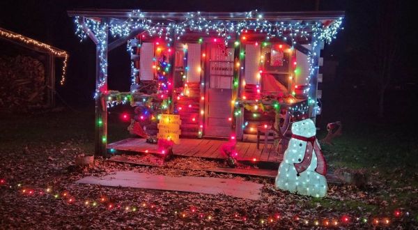 Drive Through Millions Of Lights At The State Farm Museum In West Virginia This Holiday