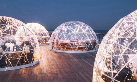 Hang Out In An Igloo At Gurney's Montauk Resort , A One-Of-A-Kind Resort In New York