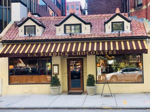 Drink Hot Chocolate And Feel Like Royalty At L.A. Burdick Chocolates In Massachusetts