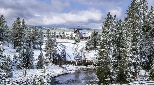 Winter Is Actually The Best Time Of Year To Visit Wyoming’s World Famous Yellowstone National Park