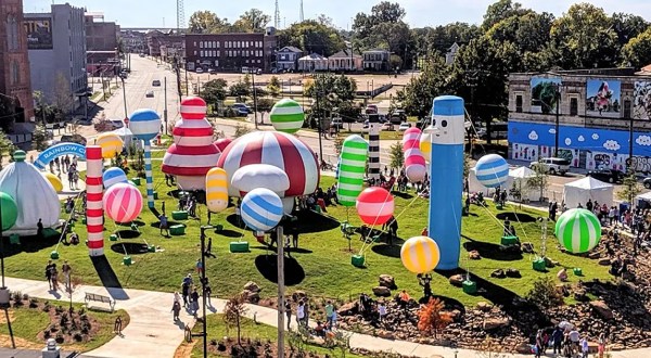 Rainbow City In Louisiana Will Put Anyone In The Holiday Spirit