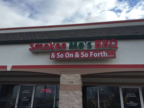 Smokee Mo’s Arnold BBQ In Missouri Has Some Of The Very Best Cafeteria-Style Food In The Nation