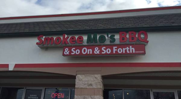 Smokee Mo’s Arnold BBQ In Missouri Has Some Of The Very Best Cafeteria-Style Food In The Nation