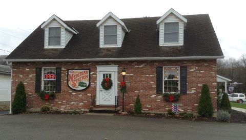 Get A Jumpstart On Your Christmas Shopping During The Little Shops Of Butler County Christmas Shopping Tour Near Pittsburgh