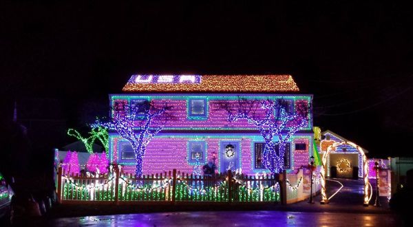 Lewelyn Road Just Might Have The Wackiest Neighborhood Christmas Light Display In All Of Connecticut