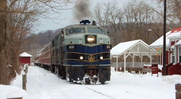 Solve A Murder On Board The Murder Mystery Train Excursion On The Cuyahoga Valley Scenic Railroad In Greater Cleveland
